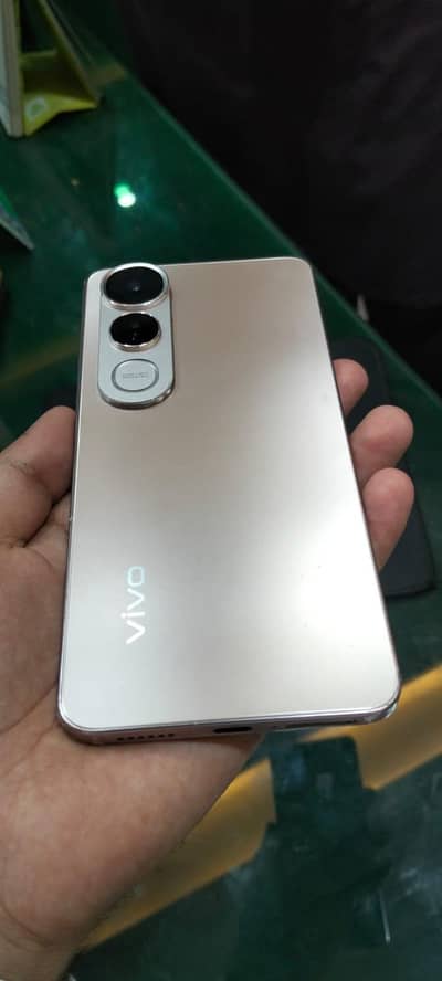 Vivo V50 Lite