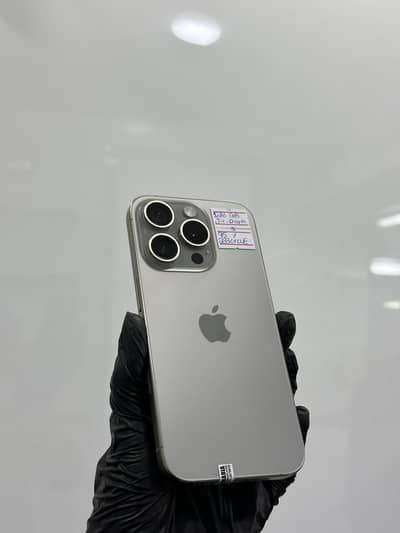 Apple iPhone 15 Pro