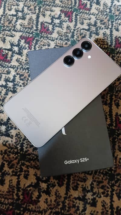 Samsung Mobile S25 Plus