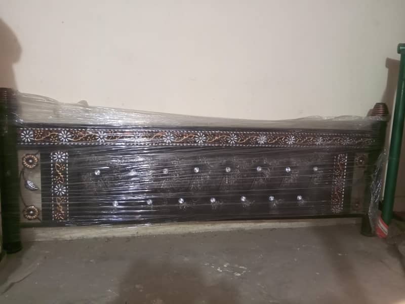 Iron bed set 1