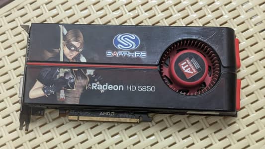 AMD Radeon HD 5850 1GB GDDR5 Budget Gaming GPU/Graphics Card for PC