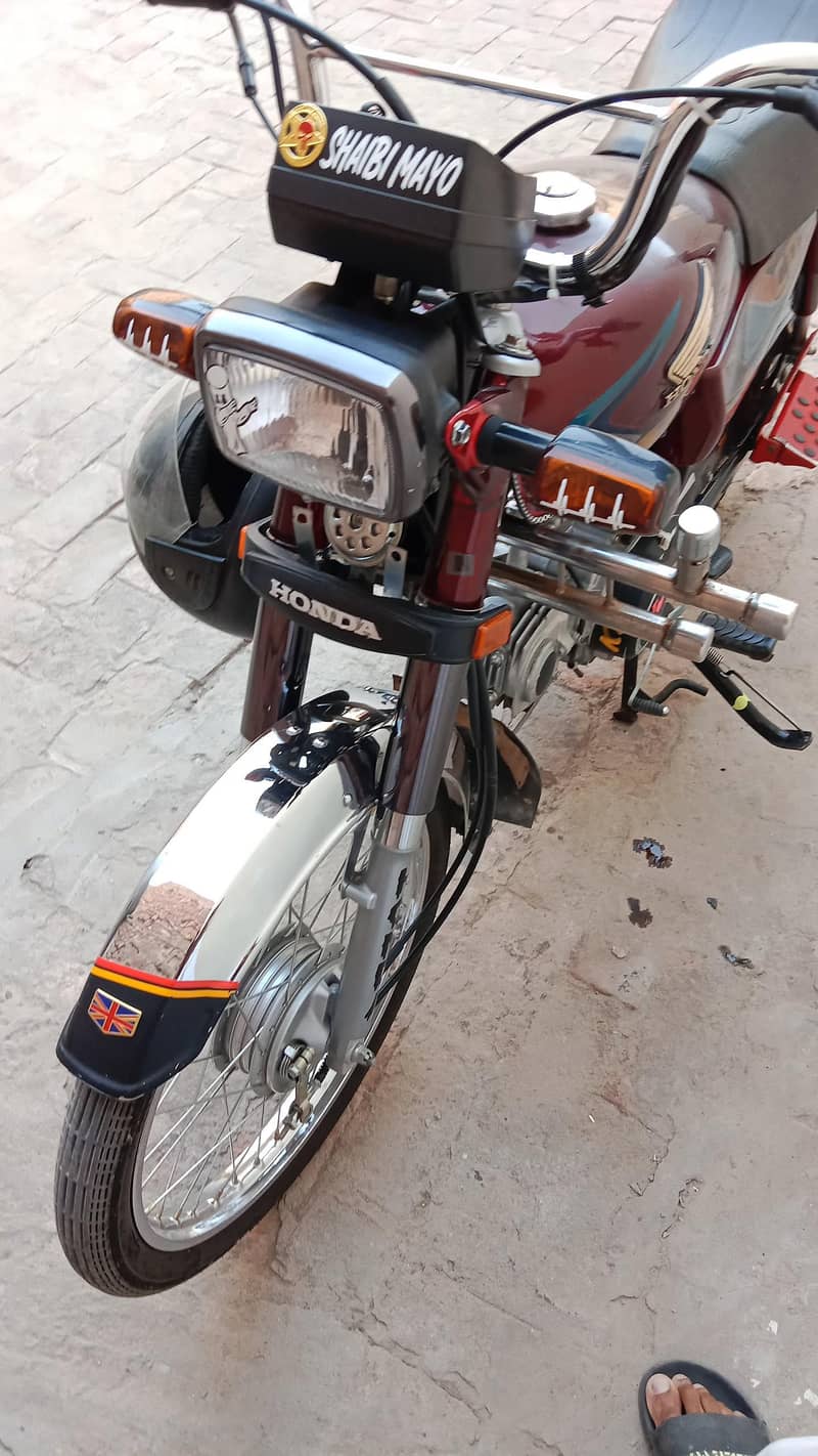 Honda CD 70 3