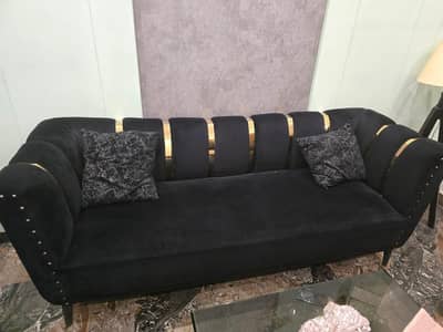 Luxury Black Velvet 5-Seater Sofa Set with Gold Finish