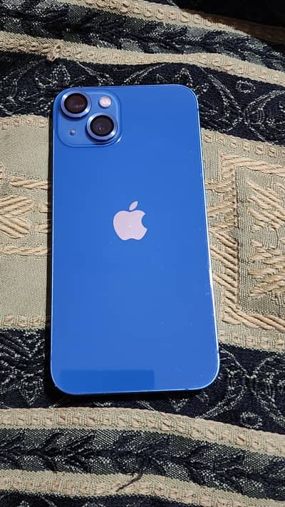 Apple iPhone 13