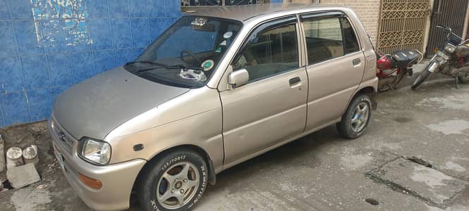 Daihatsu Cuore 2004