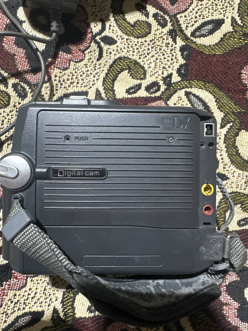 Samsung digital camera 2