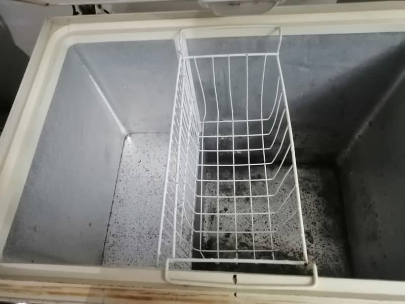 waves deep freezer 2