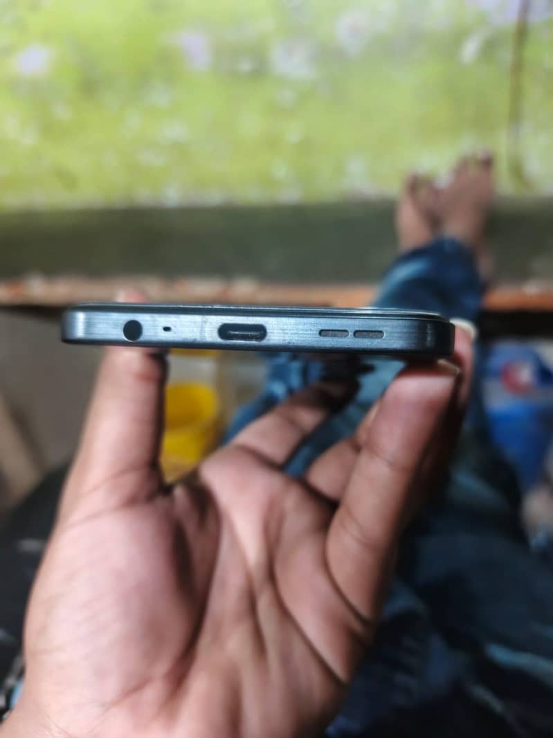 ITEL S25 4