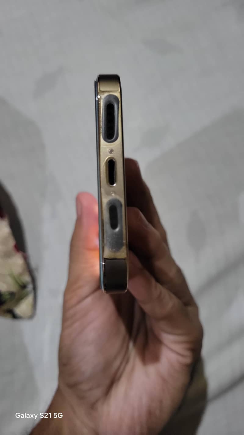 Apple iPhone 13 Pro 5