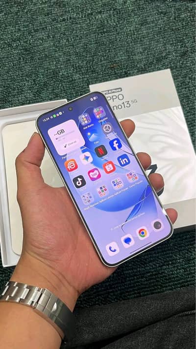 OPPO Reno13 5G 12Gb Ram 256 GB Memory Pta Approved. 0326=3221=824