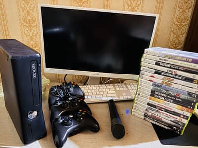 Xbox 360 slim Model 19 best games cd