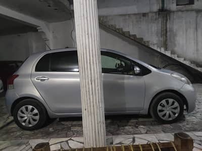 Toyota Vitz 2011