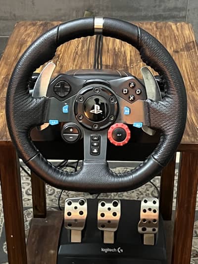 Logitech G29 + pedals with table
