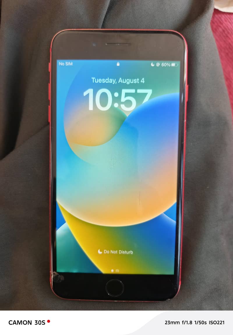 Apple iPhone 8 Plus 1