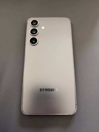 Samsung Mobile S24