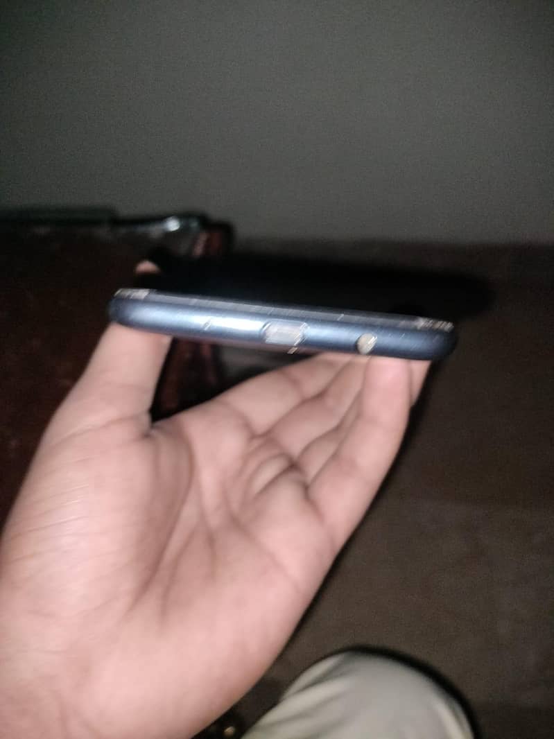 Tecno Pova 5