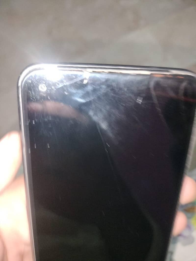 Tecno Pova 6