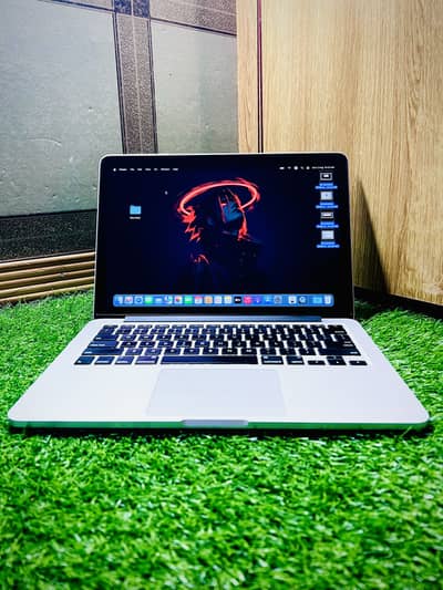 MacBook Pro 2015(13.3”) i7 16/512