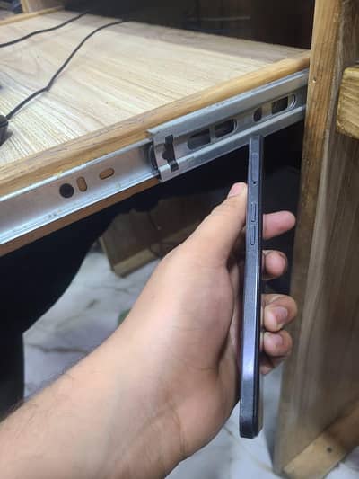 OPPO A78