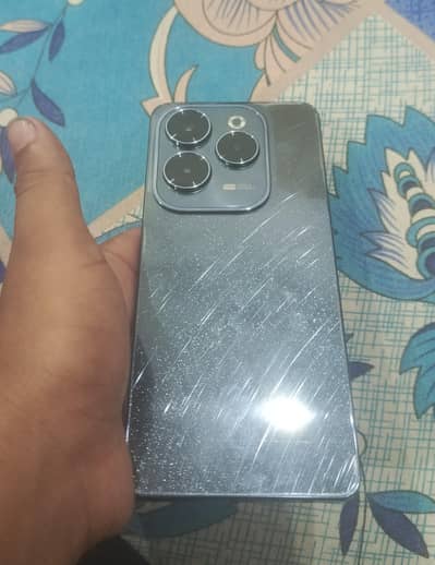 Infinix Hot 40 Pro