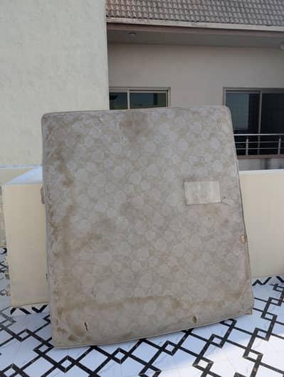 All sizes used Mattresses Available in cheap price