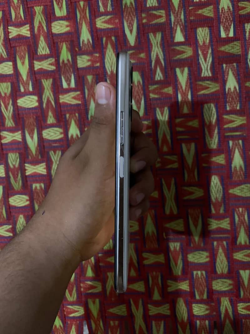 Tecno Camon 18P 5