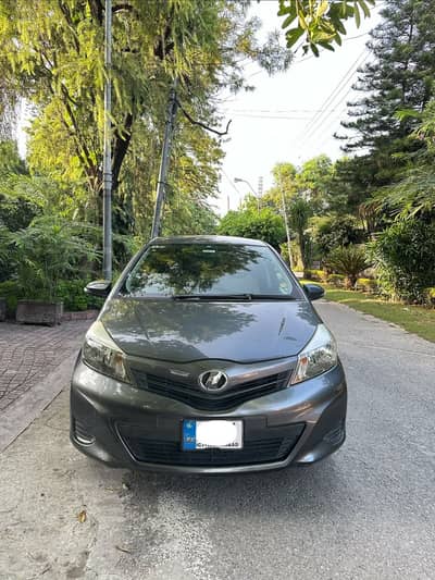 Toyota Vitz 2011