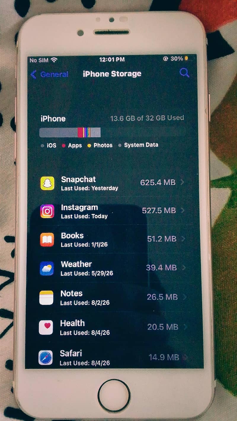 Apple iPhone 7 2