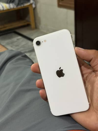 Apple iPhone SE3