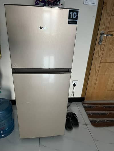 haier small fridge model hrf 186