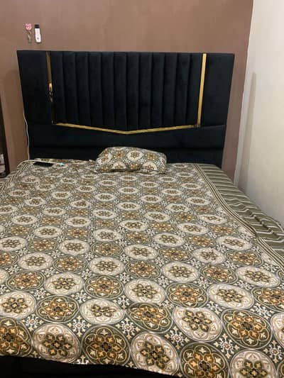 bed and dresser