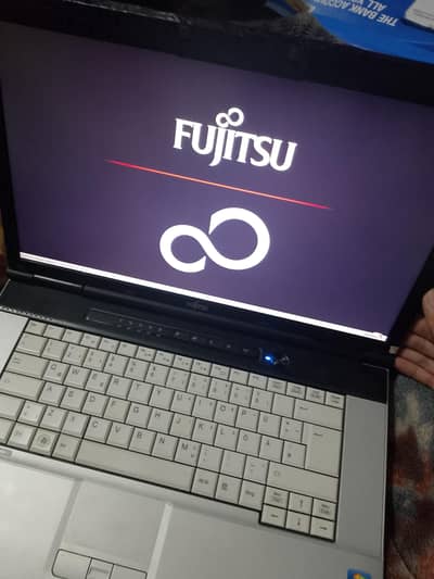 Fujitsu laptop Core i5 2nd gen 4gb 2hr bttri no hard shamsabad rwp