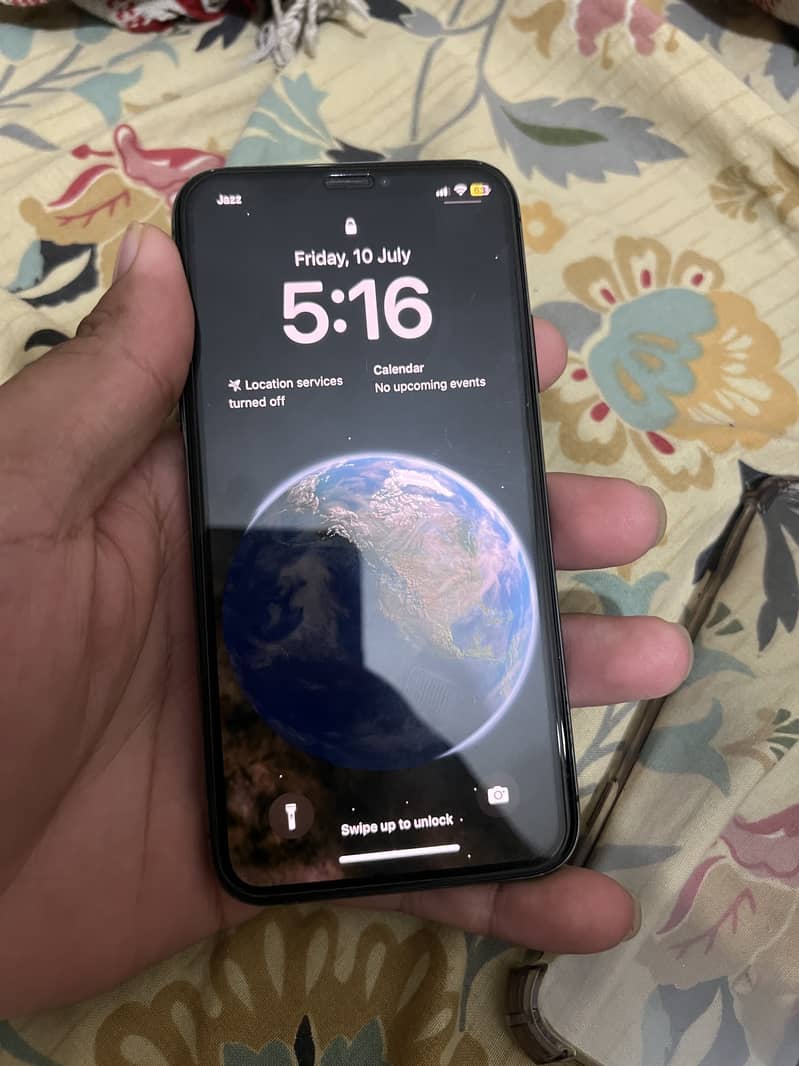 Apple iPhone X 2