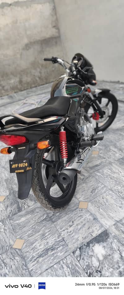 Honda Cb 125f 2025