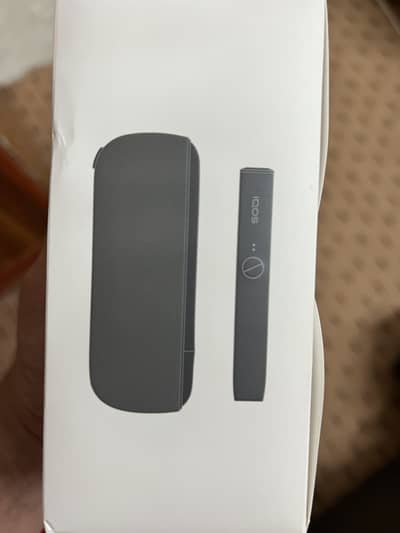 IQOS HEETS DEVICE
