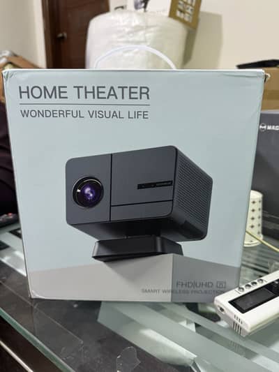 P50 ANDROID PROJECTOR BOXPACK BRAND NEW