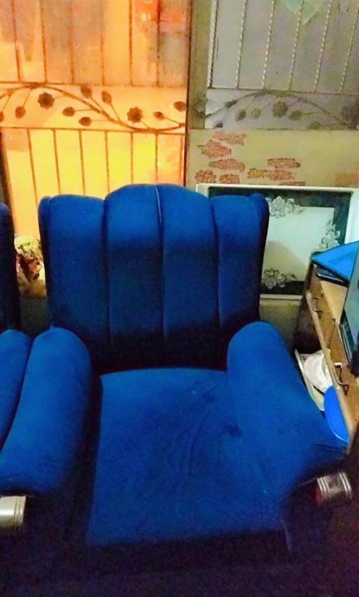 sofa set 1,1,3 0