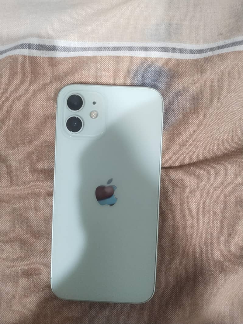 Apple iPhone 12 0