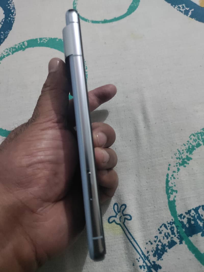 Google Pixel 8 Pro 3