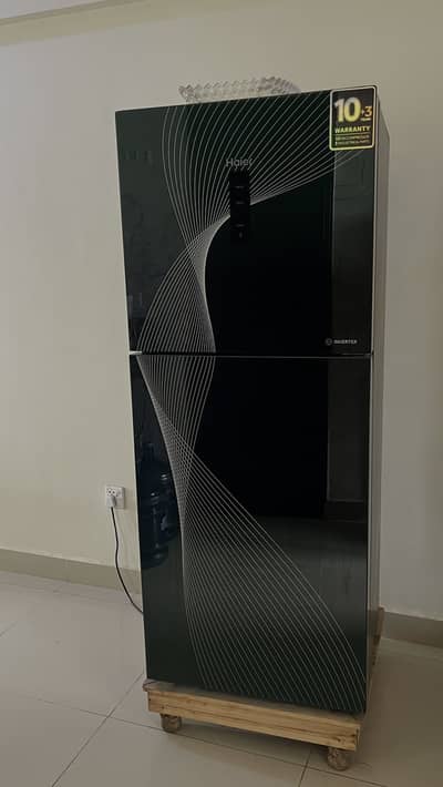 HAIER INVERTER GLASSDOOR FRIDGE