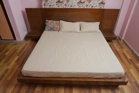 Wooden King Size Bed with Mattress