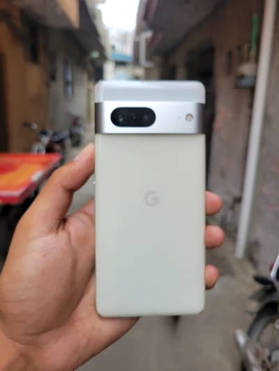 Google Pixel 7 (8/128)
