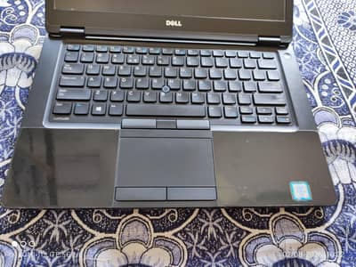 Core i5 6th Generation Dell latitude 5480 8gb 256gb Touch Screen