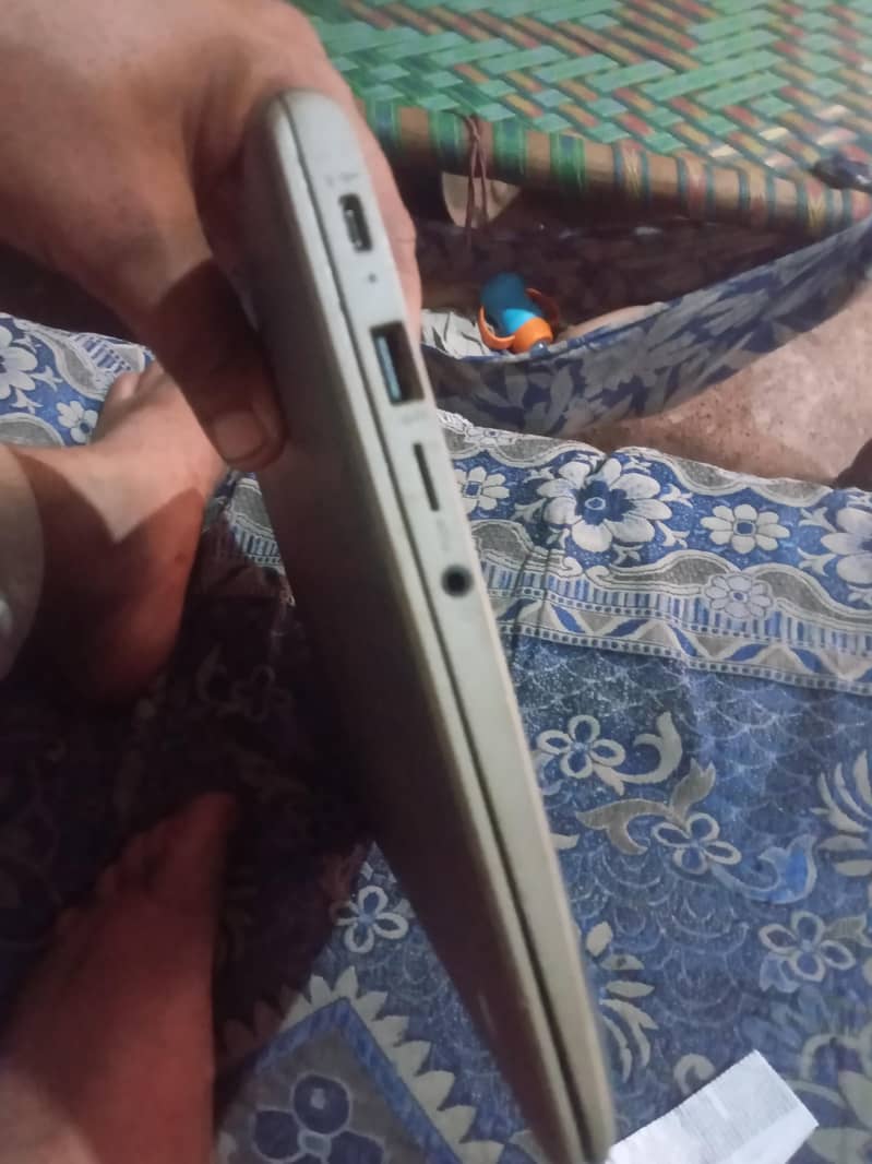 کروم بک 4