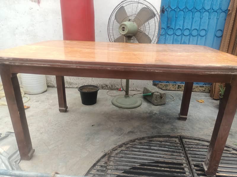strong dinning table 2