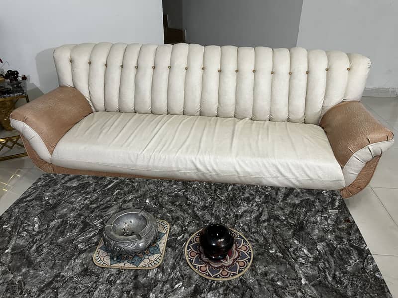 7 seater sofa 0
