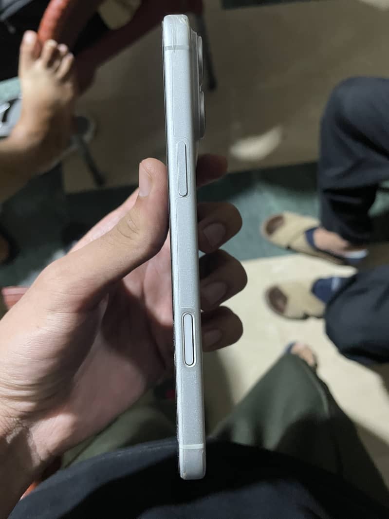 Apple iPhone 17 Pro Max 1