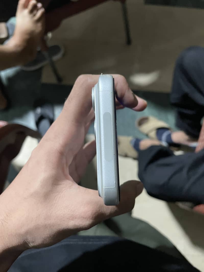 Apple iPhone 17 Pro Max 2