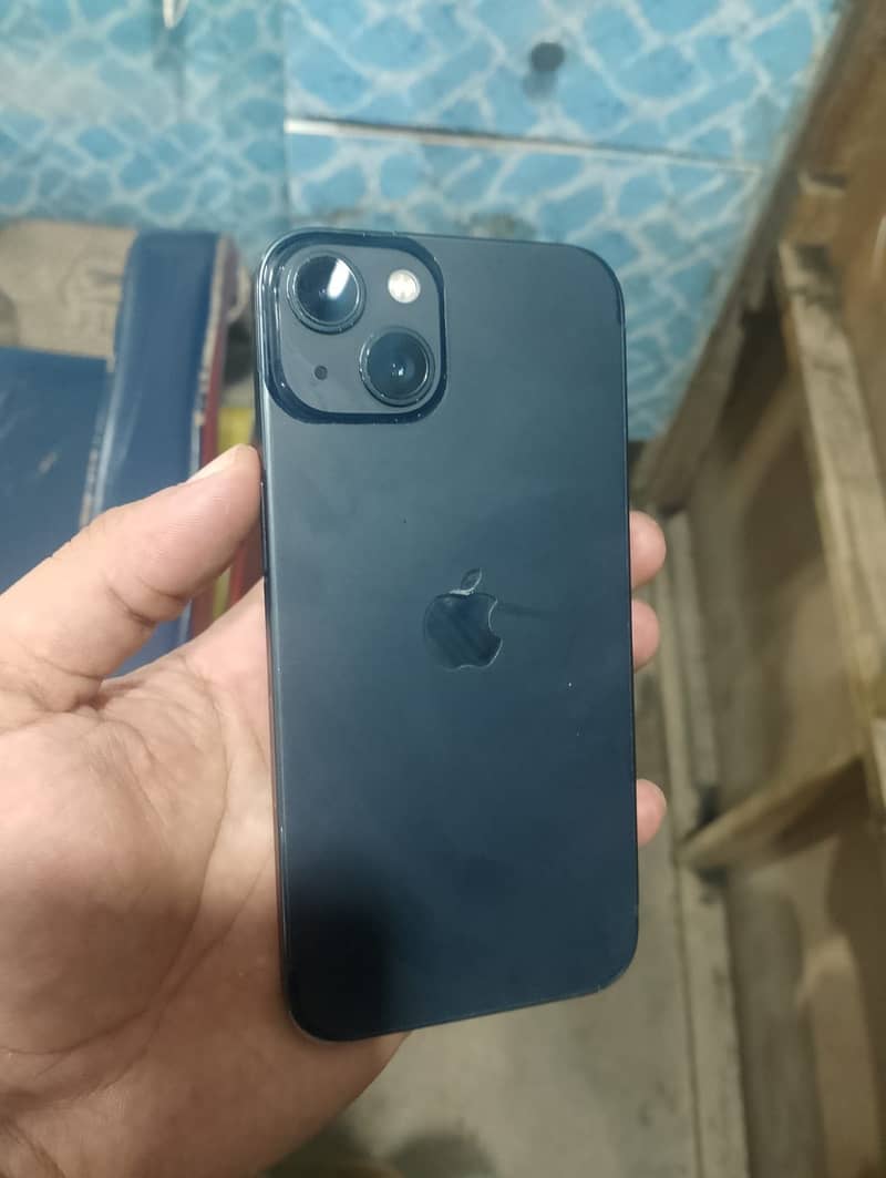 Apple iPhone 13 mini 4