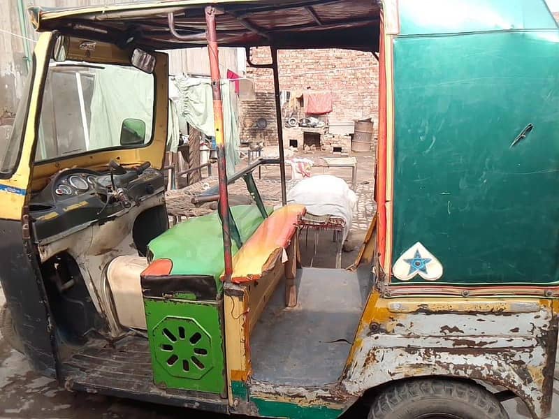 سازگار 11 ماڈل کالا انجن کنڈیشن اے پلس 3